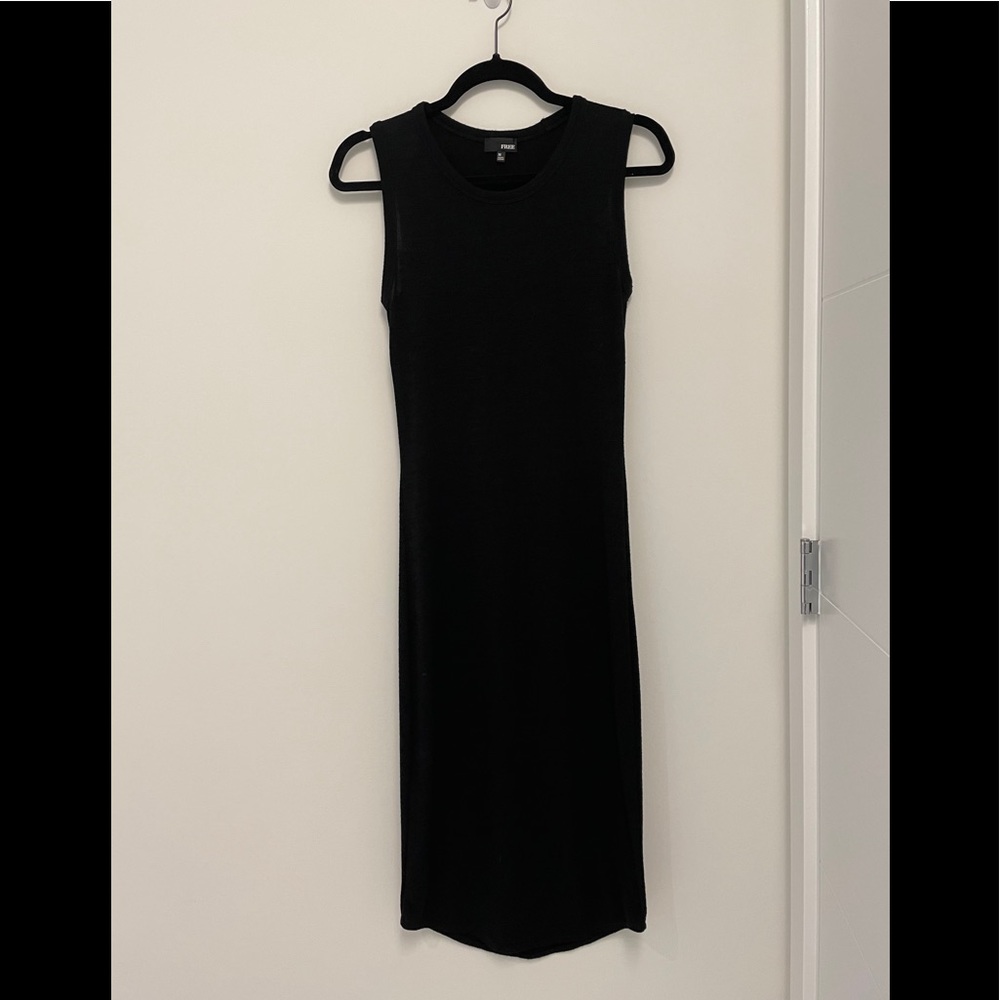 ✨LITTLE BLACK DRESS✨ Wilfred Free Bruni Dress